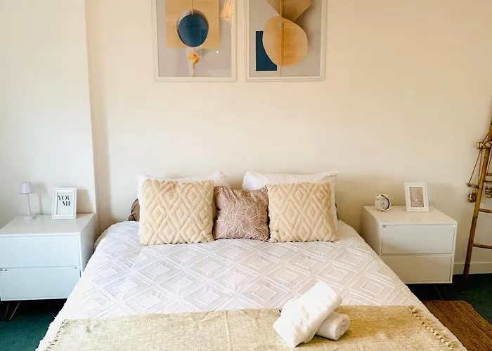 Le Bali Cosy House - T2 Lumineux Et Moderne En Plein Centre Ville De Maisons-Alfort
